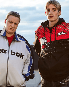 This Country - Jazzy Giraffe