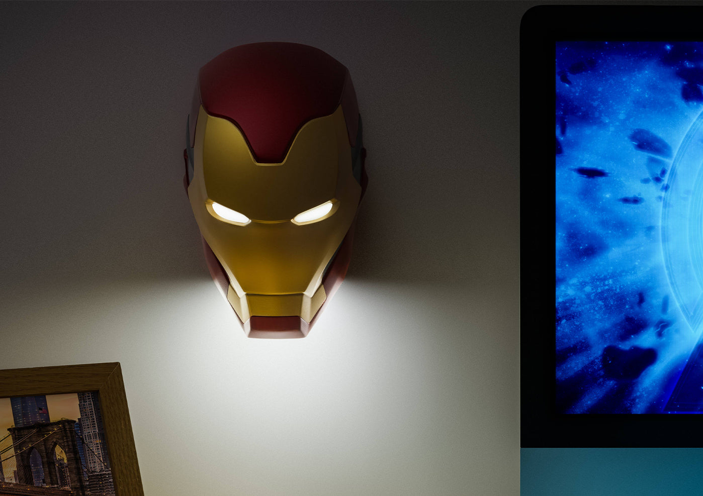 Marvel Avengers Iron Man Mask Light