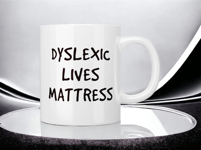 Dyslexic Lives Mattress mug - Jazzy Giraffe Mug