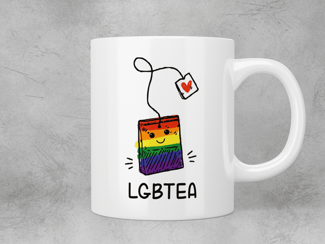 LGBTEA mug - Jazzy Giraffe Mug